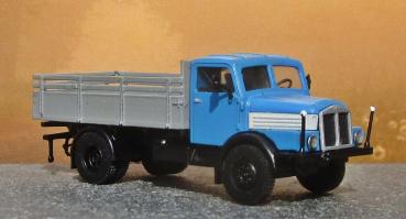 S4000-1 Pritsche normal erhöhte Vorderwand