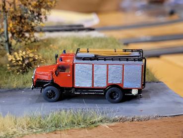 Preview: S4000-1 Gerätewagen GW 60 - Bausatz